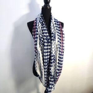 Loft Geometric Patterned Infinity Scarf - Blue and White With Pink Edges